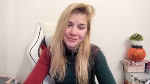 MIA online show from February 2025 08:44:02 PM