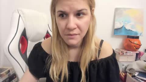 MIA online show from February 2025 06:11:01 PM