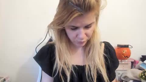 MIA online show from February 2025 03:26:02 PM