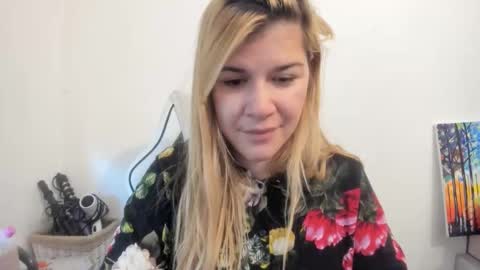 MIA online show from October 2025 08:33:01 AM