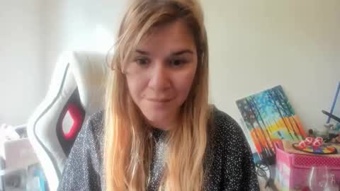 MIA online show from October 2025 12:02:02 PM