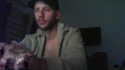Snapshot of artur833 chatting on October 2025 09:17:02 PM artur833 online show from October 2025 09:17:02 PM