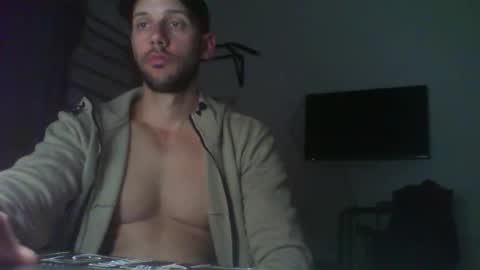 Snapshot of artur833 chatting on October 2025 09:15:01 PM artur833 online show from October 2025 09:15:01 PM
