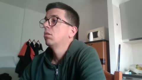 arturpaulval online show from March 2026 03:49:01 PM