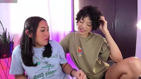 Ariana and Kelsieh online show from February 2026 10:36:01 PM