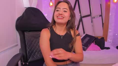 Ary Cooper online show from January 2026 03:25:02 PM