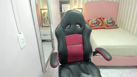 ARYA  online show from January 2026 07:17:02 PM