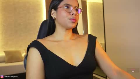 Arya online show from October 2025 01:22:01 PM