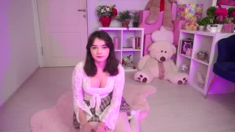 Aria online show from September 2025 07:02:01 AM