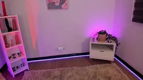 Asami  online show from February 2026 12:00:02 AM