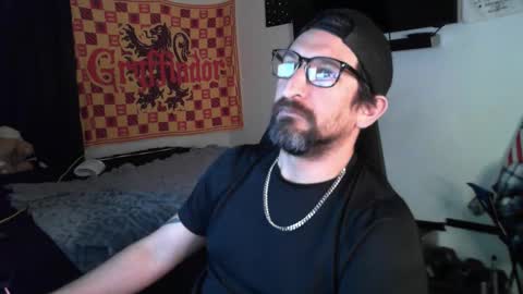 devilPup75 online show from October 2025 01:48:02 AM