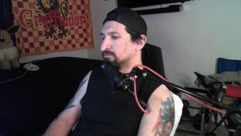 devilPup75 online show from October 2025 02:39:01 PM