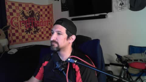 devilPup75 online show from October 2025 04:24:01 AM