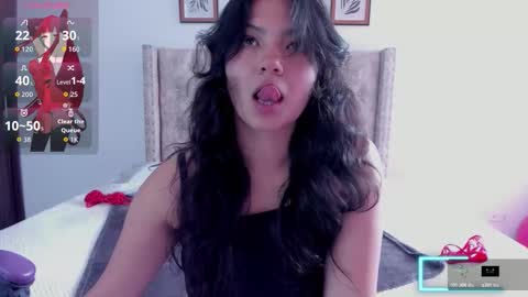 Snapshot of asaray_t chatting on October 2025 06:54:02 PM Saray online show from October 2025 06:54:02 PM