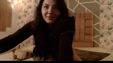 Snapshot of asaray_t chatting on November 2025 05:47:02 PM Saray online show from November 2025 05:47:02 PM