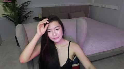 asel_e online show from April 2026 06:20:02 AM