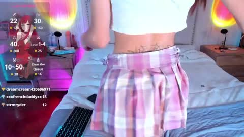 Snapshot of ash_leey chatting on June 2026 01:01:01 PM Ashley online show from June 2026 01:01:01 PM