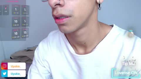 Ash online show from December 2025 02:02:02 PM