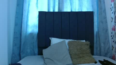 Asha Bliss online show from April 2026 05:49:01 PM