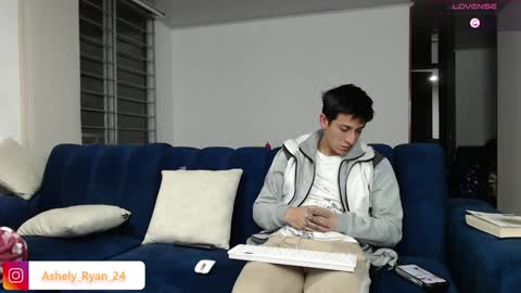 Snapshot of ashely_ryan24 chatting on January 2025 12:22:02 AM Ashley And Ryan online show from January 2025 12:22:02 AM