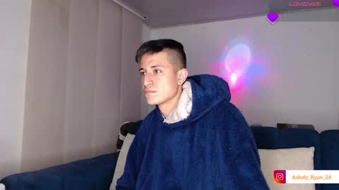 Ashley And Ryan  online show from January 2026 11:29:02 PM