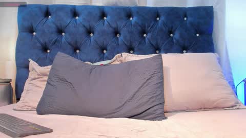   Asher  online show from March 2026 07:54:02 PM