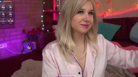 Anna Anya online show from September 2025 05:46:02 PM