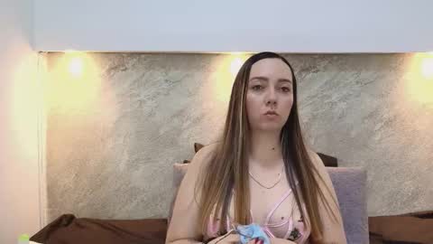 Asley Bennet online show from November 2025 04:12:02 AM