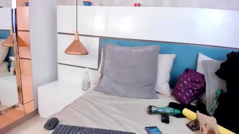 Ashkoreh online show from January 2026 06:34:02 PM