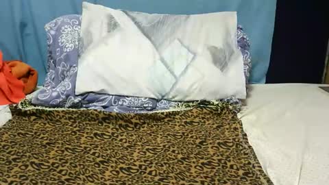 ashlery  online show from November 2025 08:36:01 AM