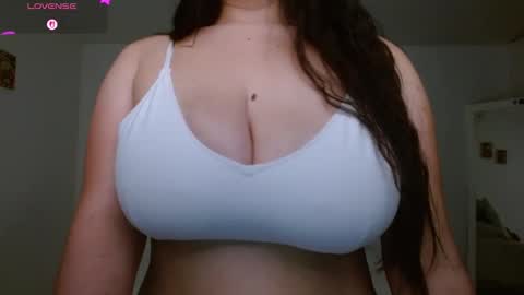 Ashley online show from October 2025 09:12:02 PM