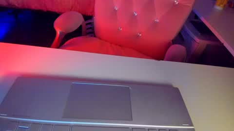 Snapshot of ashley_57 chatting on November 2025 12:43:02 AM Ashley online show from November 2025 12:43:02 AM