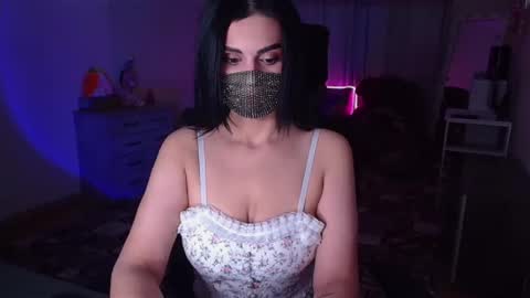   Yasmina   online show from December 2024 04:07:02 AM