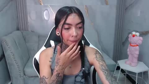Snapshot of ashley_blum_v chatting on September 2025 07:47:02 PM ashley_blum_v online show from September 2025 07:47:02 PM