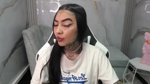 ashley_blum_v online show from October 2025 08:17:02 PM