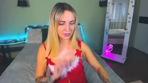 Alina online show from December 2024 07:35:02 AM