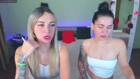 Alina online show from November 2025 10:30:01 AM