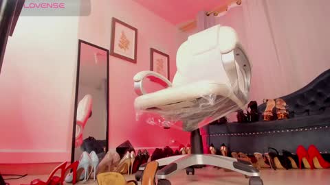 ashley_leon_ online show from January 2025 04:17:01 PM