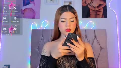 Ashley online show from October 2025 06:23:01 AM