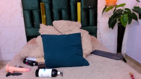 CAMILA online show from January 2025 10:03:01 PM