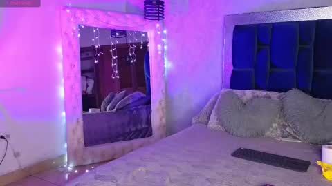 CAMILA online show from October 2025 09:26:01 PM