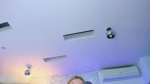 AshleyJonse online show from October 2025 05:38:02 AM