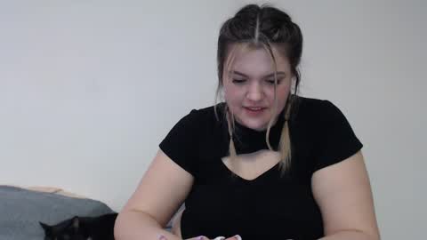 Anite         online show from February 2025 11:13:02 PM