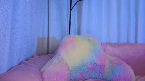 Ashley online show from January 2025 10:36:02 AM