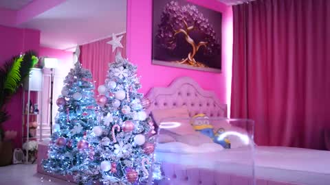 Ashley online show from December 2025 09:47:02 AM