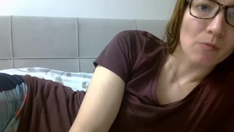 Ashley online show from February 2025 07:54:02 AM