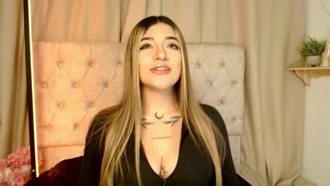 Ashley Lauren online show from March 2025 03:48:02 AM