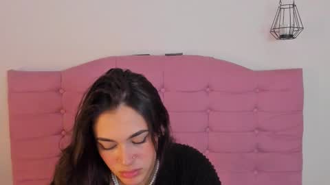 kylie online show from October 2025 02:52:01 AM