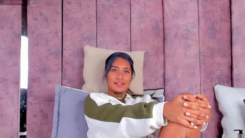 Ashlie online show from February 2025 11:33:02 AM