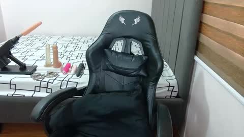 ashly online show from January 2025 07:08:01 AM